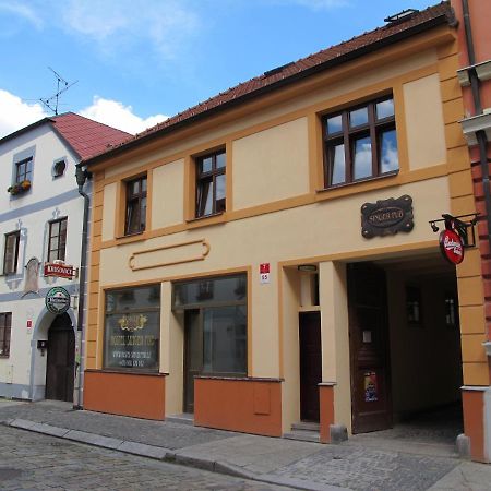 Hostel Singer Pub Ческе-Будеёвице Экстерьер фото