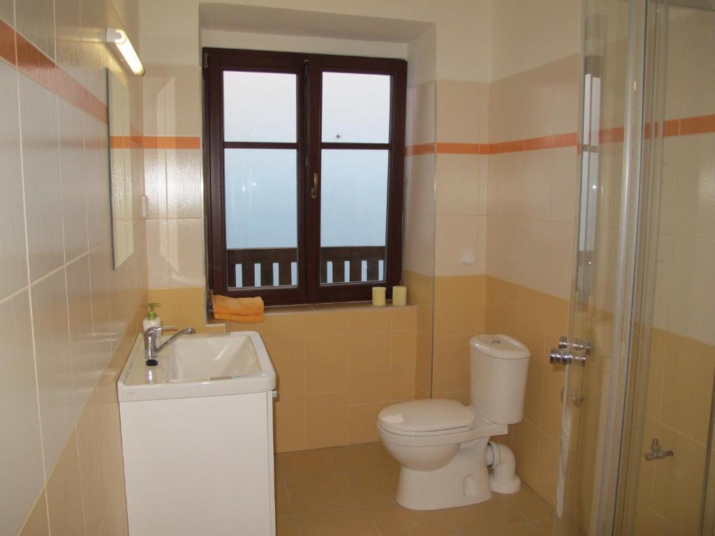 Hostel Singer Pub Ческе-Будеёвице Номер фото