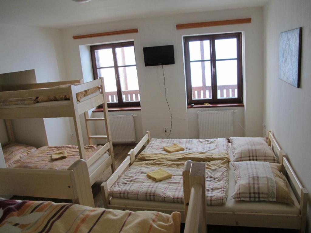 Hostel Singer Pub Ческе-Будеёвице Номер фото