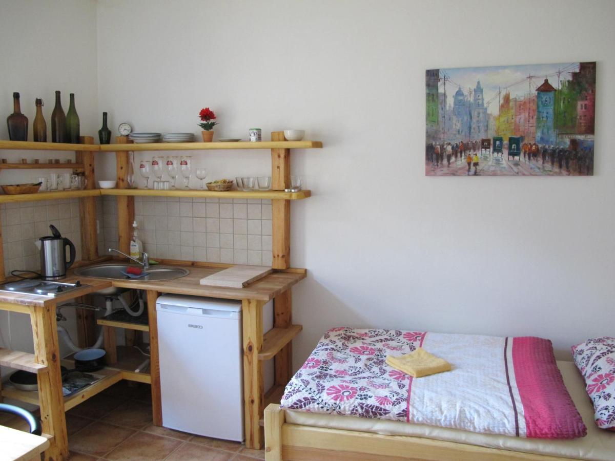 Hostel Singer Pub Ческе-Будеёвице Номер фото