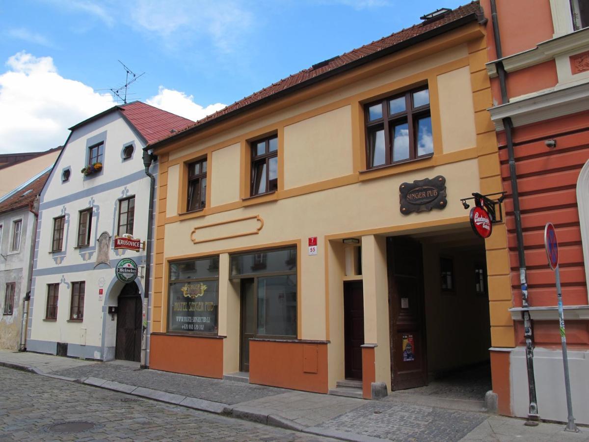 Hostel Singer Pub Ческе-Будеёвице Экстерьер фото